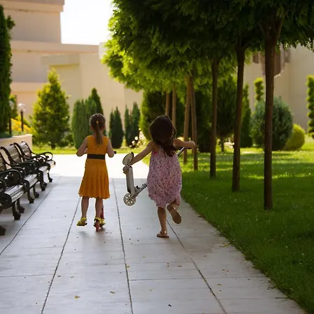 Apartahotel Apolonia Palace 4*