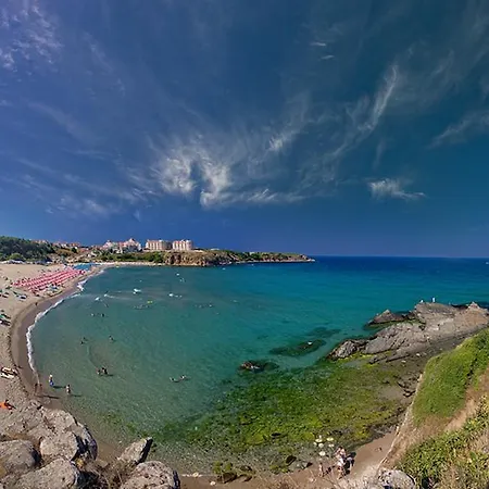 Apartahotel Apolonia Palace 4*